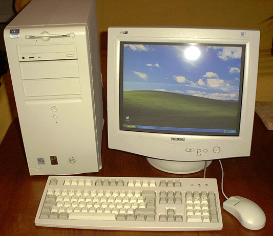 Dell_OptiPlexGX110_01.jpg