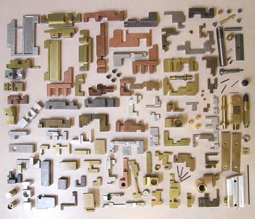 500x_guncubeinparts.jpg 500x_guncubeinparts.jpg